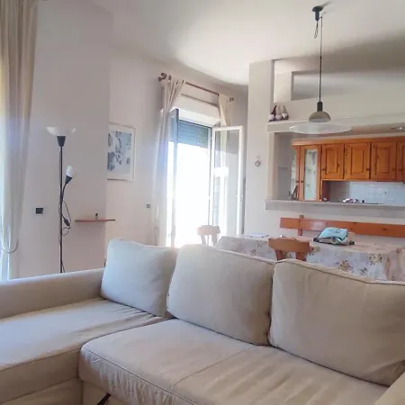 Ostia Fronte Mare - Bibbi'S Seaview Flat Appartement Buitenkant foto