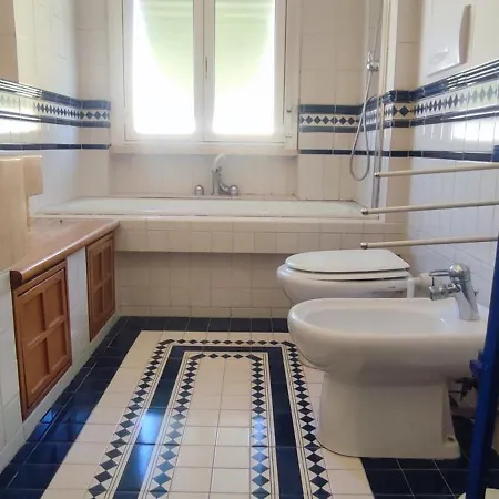 Ostia Fronte Mare - Bibbi'S Seaview Flat Appartement Buitenkant foto